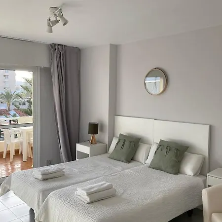 Appartement Carihuela Nucleo Cristal à Torremolinos Extérieur photo