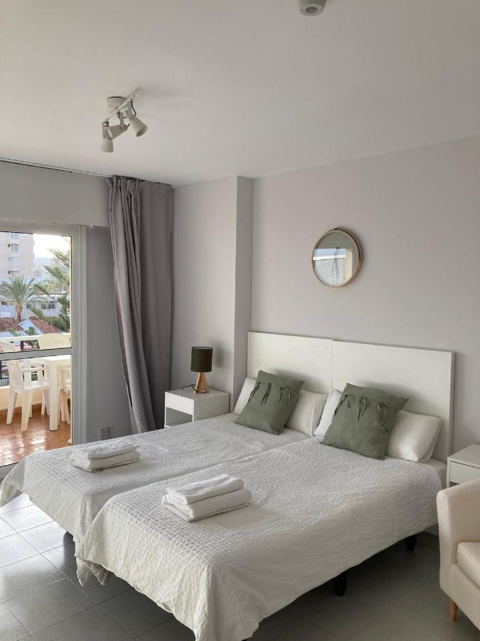 Carihuela Nucleo Cristal Apartment Torremolinos